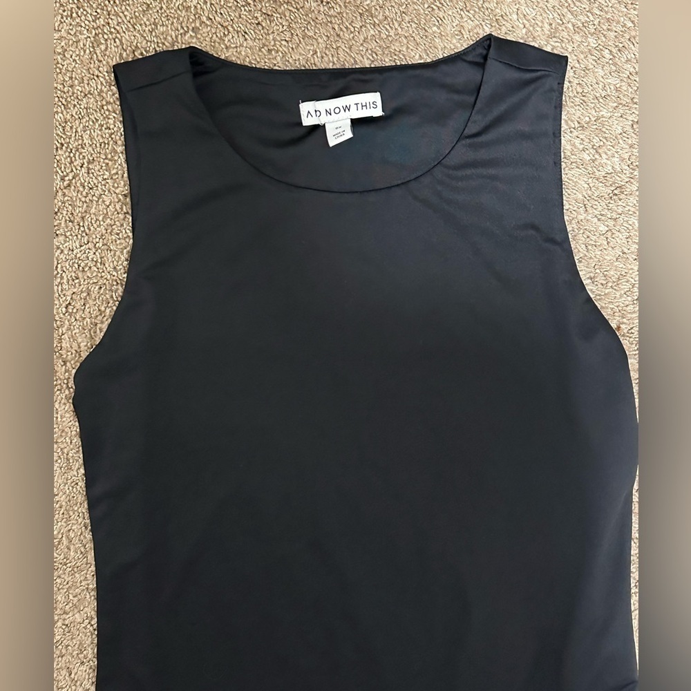 And Now This Black Sleeveless Bodysuit – Size 0X, Scoop Neck, Stretch - Picture 2 of 3